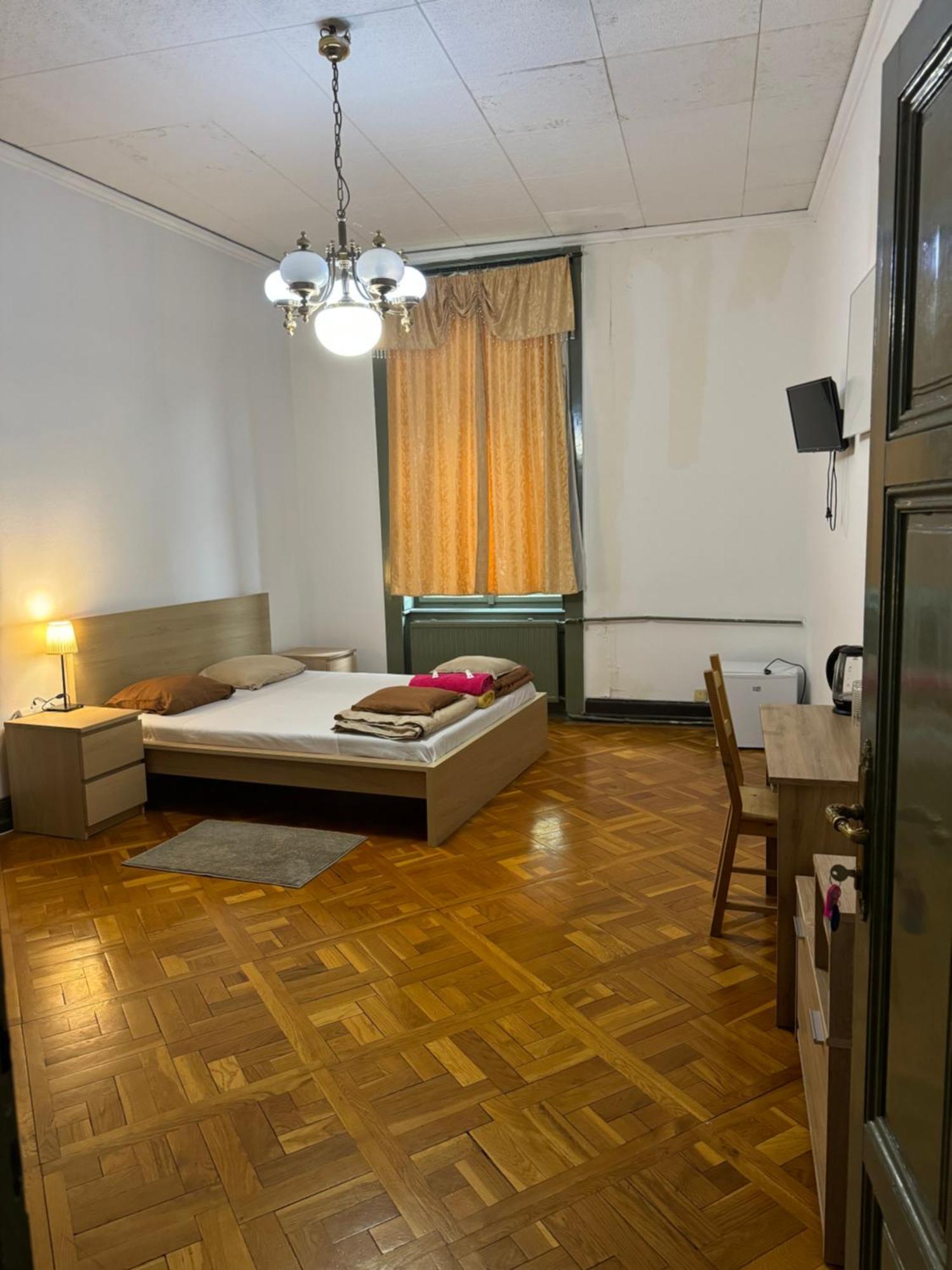 Kecskemti Rooms Budapest Bagian luar foto